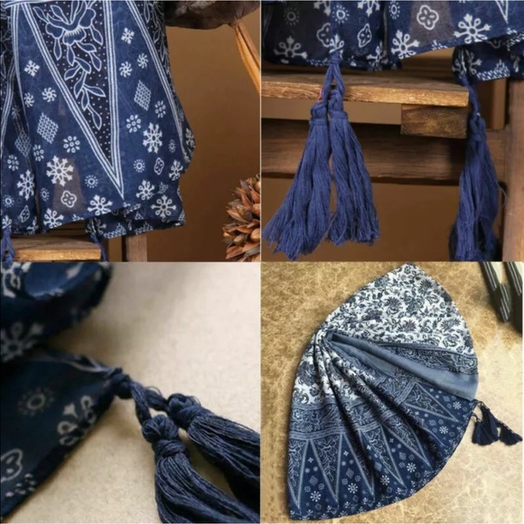 Beautiful blue and white scarf/shawl/headdress - Picture 8 of 8